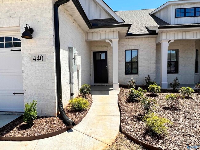 Photo - 440 Tillane Pk Cir