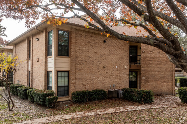 Photo - Valley of Bent Tree Condominiums