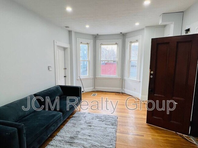 Photo - 10 Union Ave Unit 1 / 1st Floor