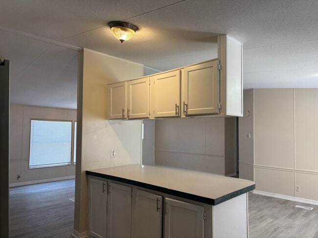 Photo - 10536 Bay Hills Cir