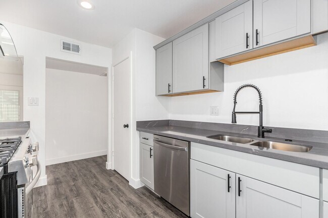 Photo - North Mountain Home