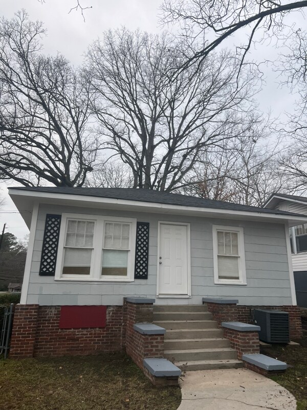 122 Highland Dr