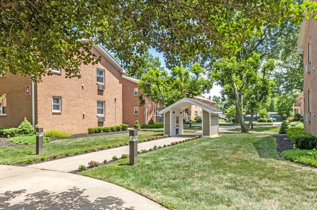 Riverwood Commons, LLC