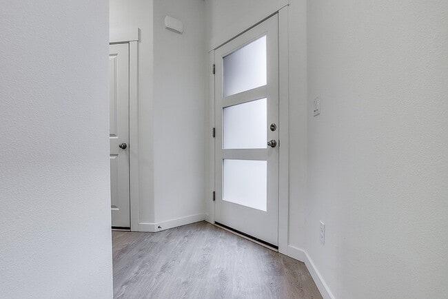 Photo - Modern Living in the Heart of Ridgefield: Quartz Finishes & Open-Concept Charm