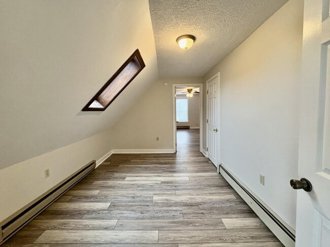 Photo - 58 School St