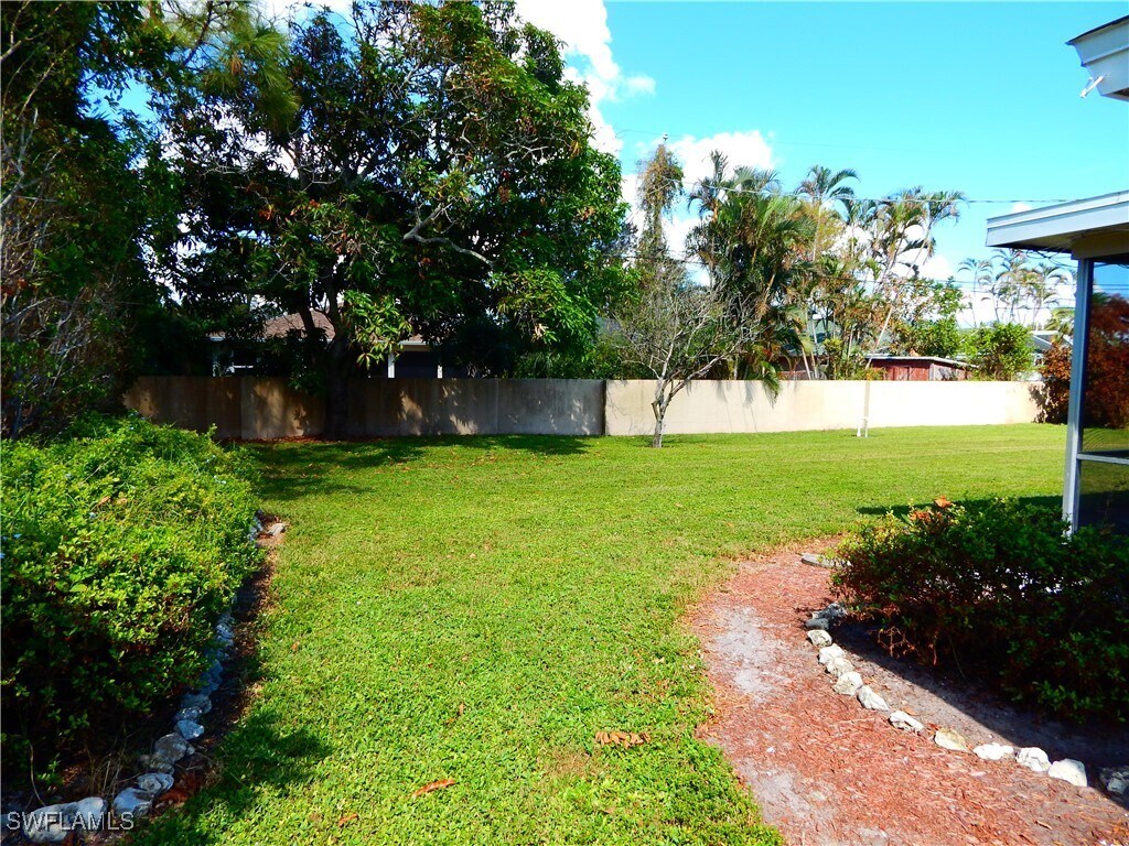 Photo - 643 92nd Ave N