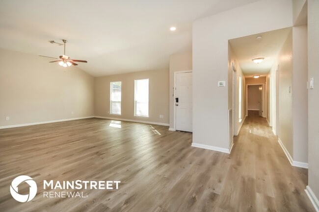 Photo - 1414 Twining Oaks Ln