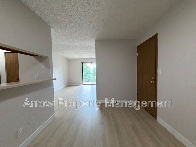 Photo - 2354 N 44th St Unit 22