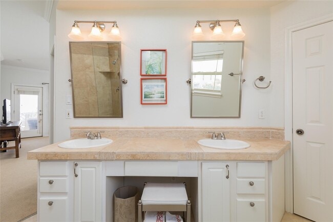Photo - 14463 Spyglass Cir