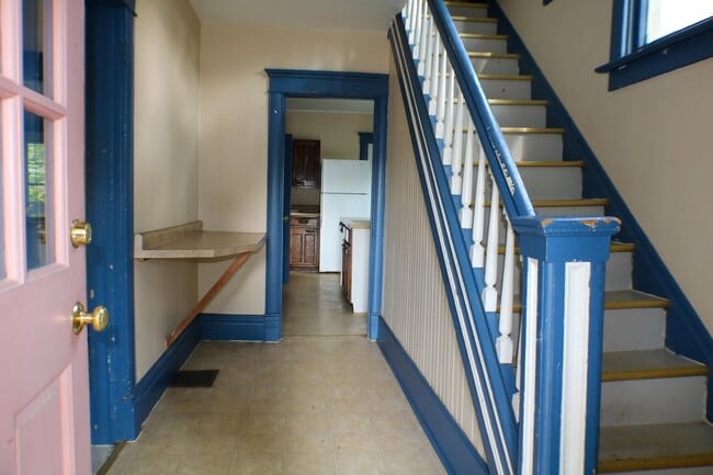 Photo - 414 S Lucas St