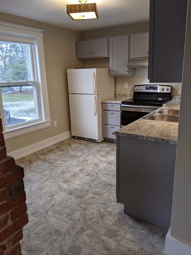 Photo - 100 Portland Ave Unit 100A