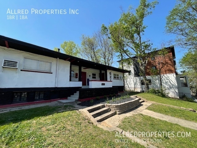Photo - 621 N Leverett-3 Unit 3