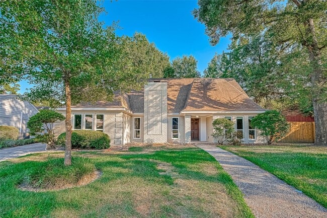 Building Photo - 3615 Highfalls Dr