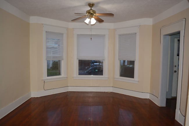 Photo - 1654 Miller St Apartamento Unidad 1F