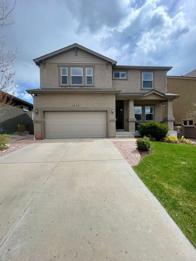 Photo - Gorgeous 5 Bedroom Cordera Home