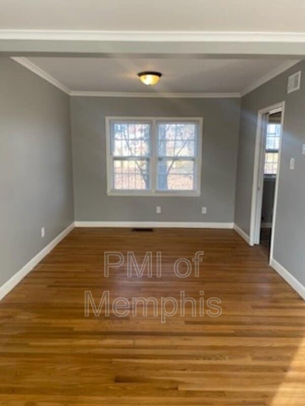 Photo - 4015 Charles Dr