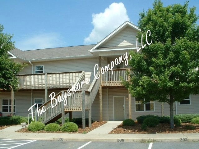 Building Photo - 102 Olde Covington Way Unit 102 Olde Covington Way Rental