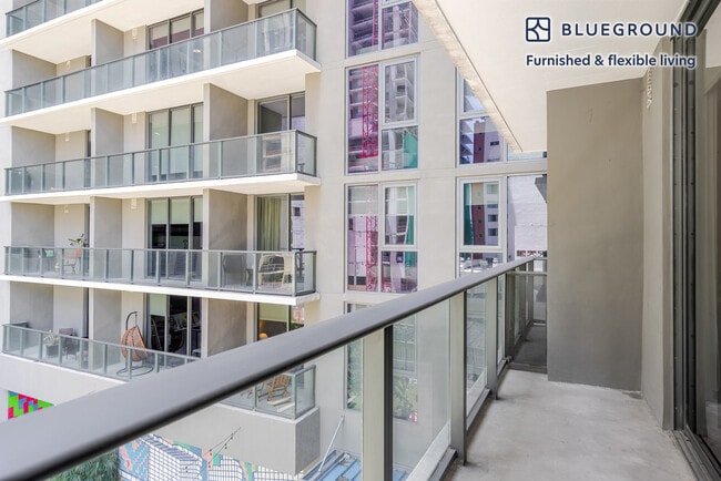 Photo - 230 NE 4th St Unidad FL3-ID131