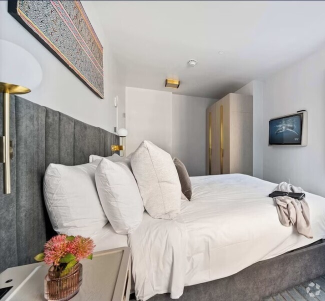 Building Photo - 570 Broome St Unit 5B Rental