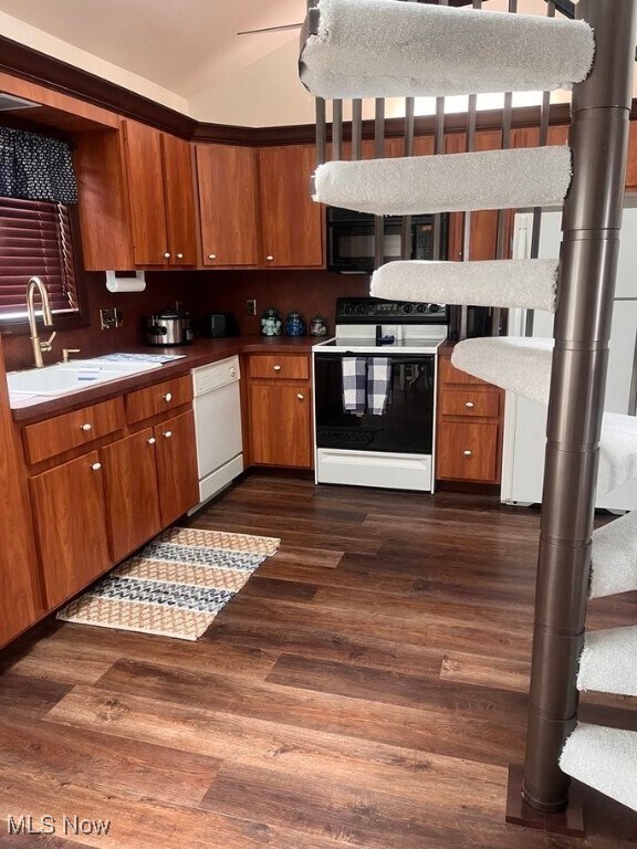 Photo - 33 Billow Beach