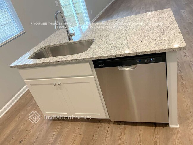 Photo - 7127 Brushwood Bnd