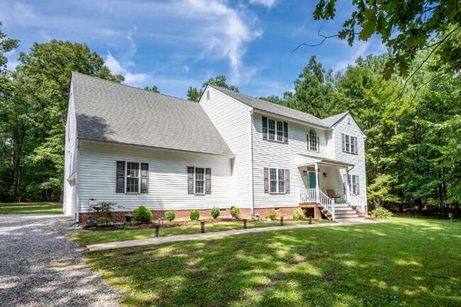 Photo - 4 Bedroom Home on 3.65 Acres in Moseley – Available September 22nd – $3,500/mo