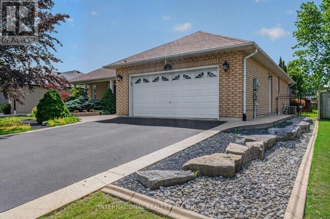 Photo - 18 Sea Breeze Dr
