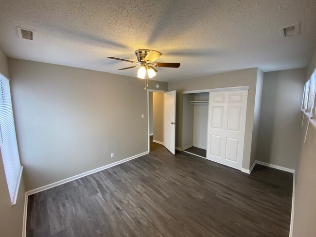 Grey Ridge Apartments