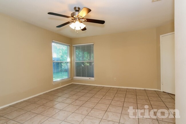 12211 Kleinmeadow Dr