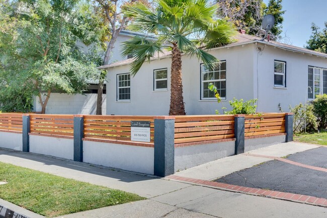 Culver Bungalows - Culver Bungalows Apartments