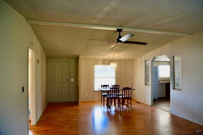 Photo - 111 Brighton Dr