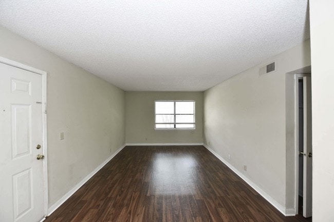 Combo de comedor - Croley Court