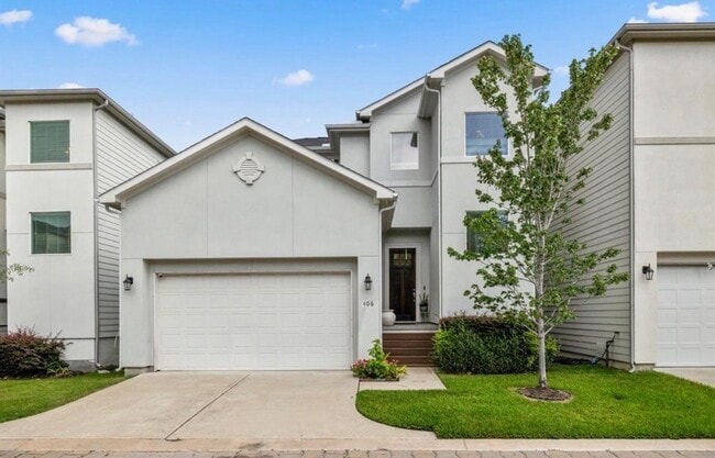 Photo - 406 Yale Oaks Ln