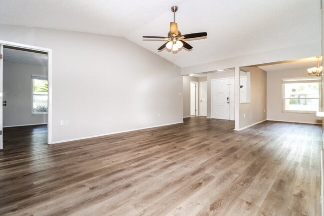 Photo - 7745 Riverdale Dr