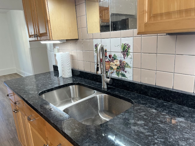 Photo - 38 London St