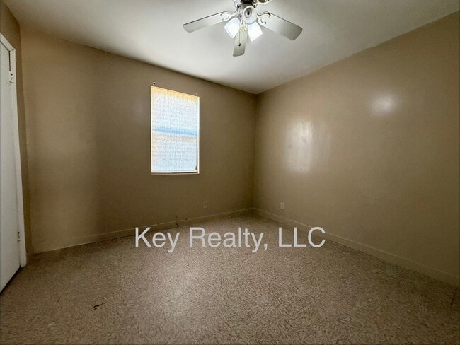 Photo - ****413 - B Hickory St. - Pineville
