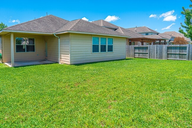 Photo - 962 Umbria Ln