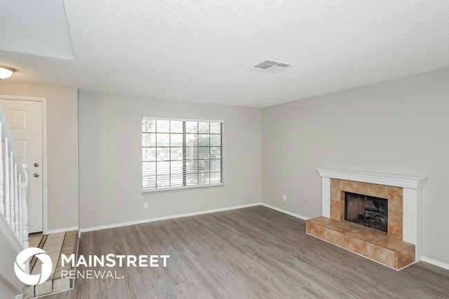 Photo - 378 Tierra St