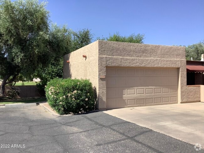 Building Photo - 6465 N 77th Pl Rental