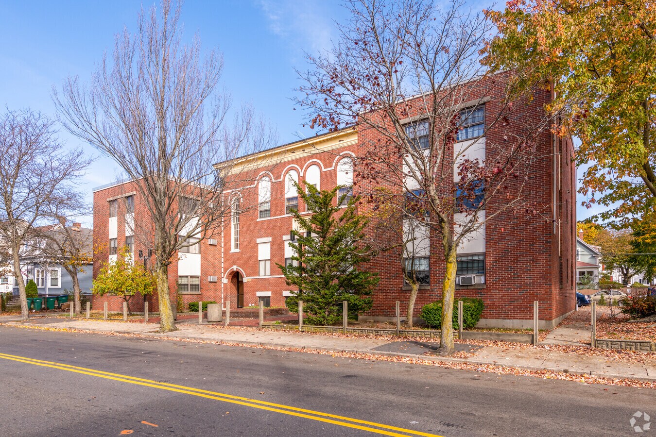 Photo - 505-509 Chatham St