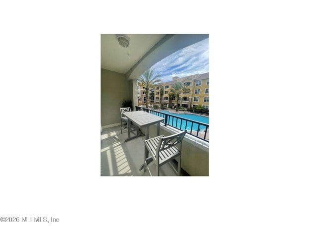 Building Photo - 8539 Gate Pkwy W Unit 9218