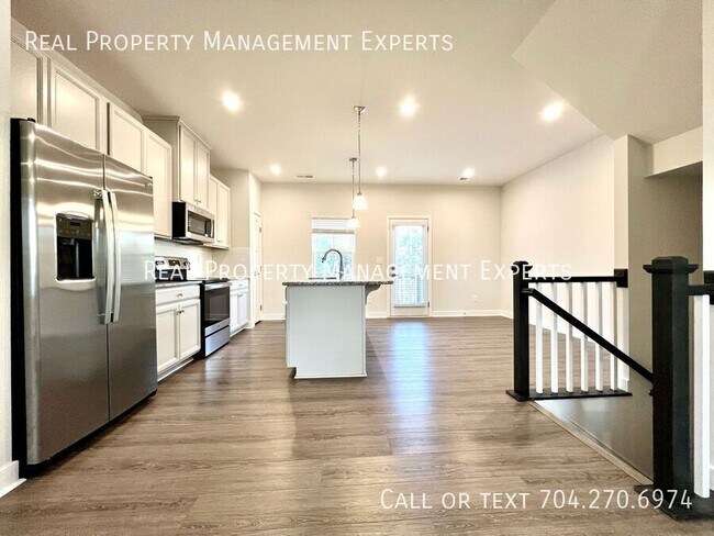 Photo - 1609 Aspire St