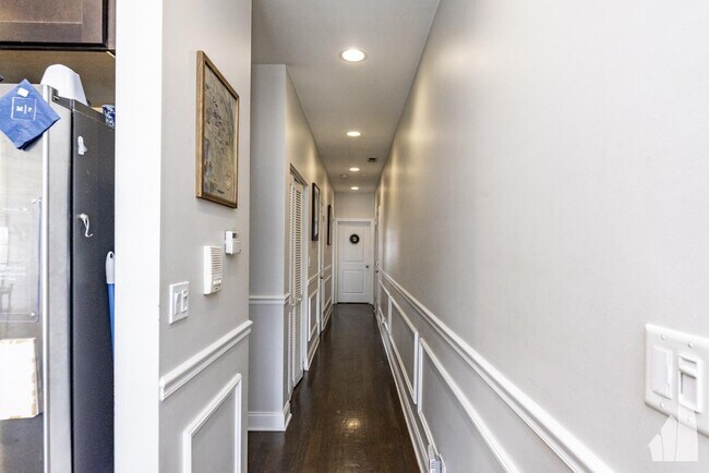 Photo - 2 bedroom in Chicago IL 60642 Unidad 3