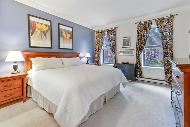 Photo - 257 W Newton St Unit 4##