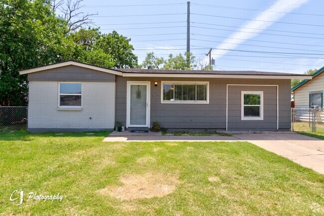 Building Photo - 426 Penrose Dr Rental