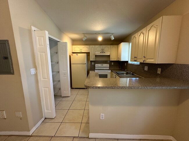 Photo - 1261 SE 31st Ct Unit 201