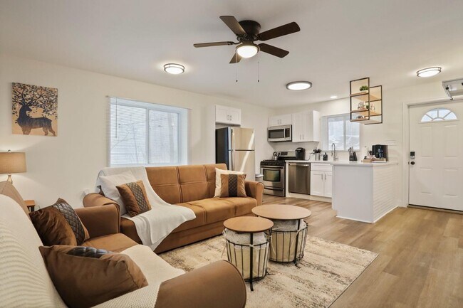 Photo - 159 Wolfe Hill Rd