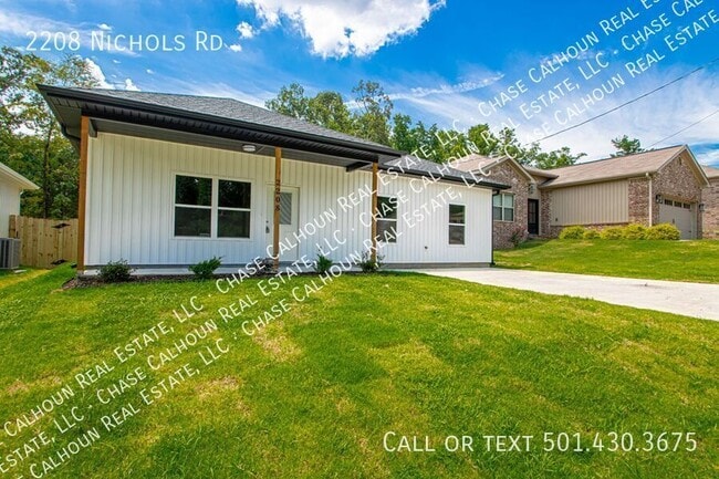Photo - 2208 Nichols Rd
