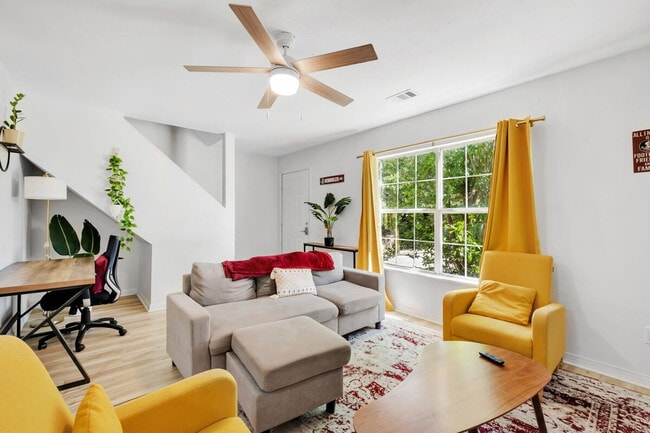 Photo - 836 Richmond St Unidad ID1319906P