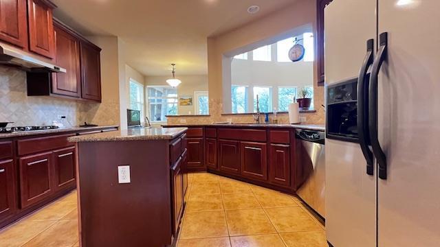 Photo - 7908 Menler Dr